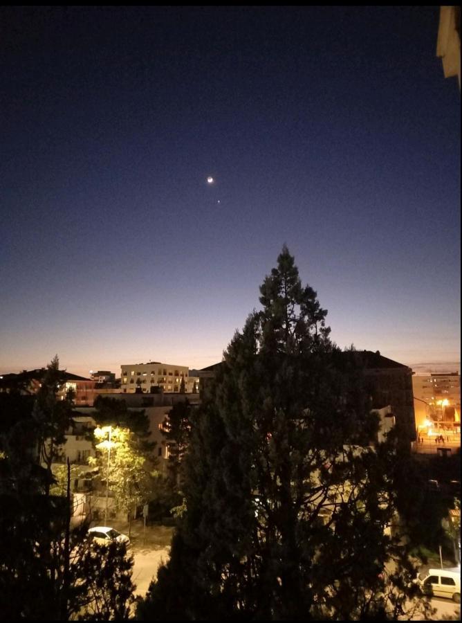 2 Bedroom Centre Apartment Подгорица Экстерьер фото